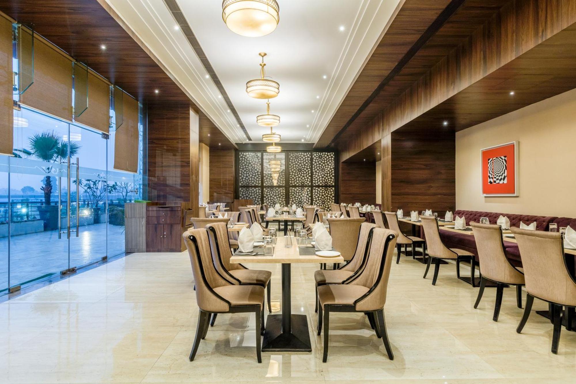 Golden Suites Gurgaon Inde Hotels Екстер'єр фото