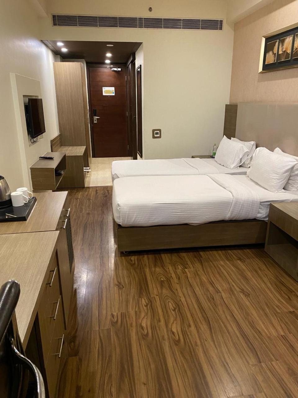 Golden Suites Gurgaon Inde Hotels Екстер'єр фото