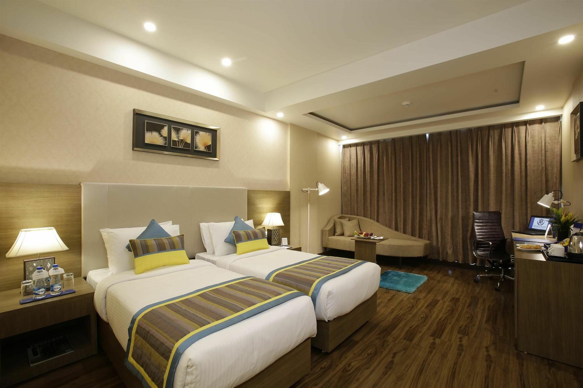 Golden Suites Gurgaon Inde Hotels Екстер'єр фото