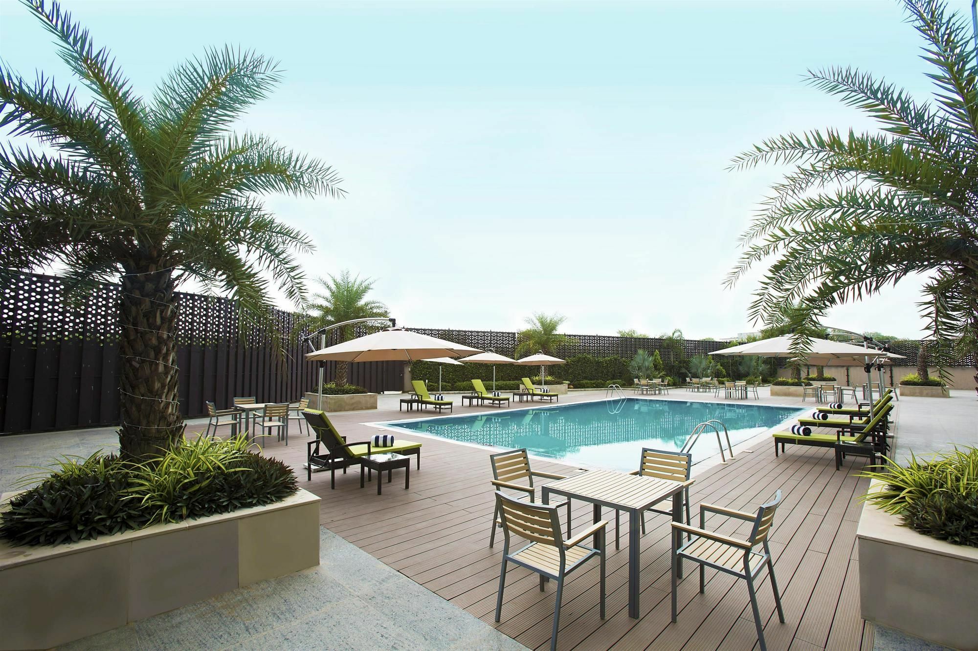 Golden Suites Gurgaon Inde Hotels Екстер'єр фото